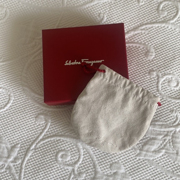 Salvatore Ferragamo Red Jewelry Box & Pouch - Picture 15 of 15